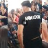 Strippers realizan show a niñas en una secundaria en Michoacán