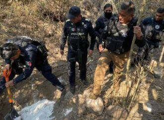 Localizan siete cuerpos en barranca de Morelos, Michoacán