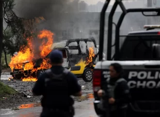 Bloqueos carreteros y enfrentamientos armados, así se vivió la jornada violenta en Michoacán