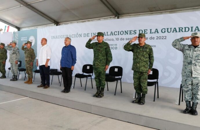 Andres Manuel destaca construcción de cuarteles de la Guardia Nacional y programas sociales en Jalisco