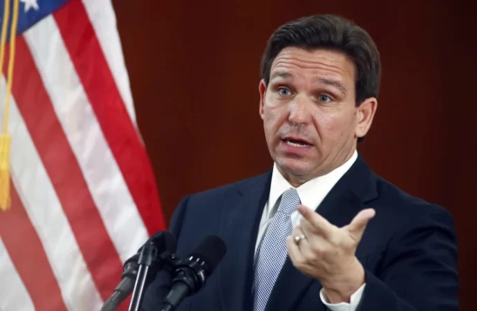 Presidente AMLO pide no votar por Ron DeSantis ante la nueva ley antiinmigrantes de Florida