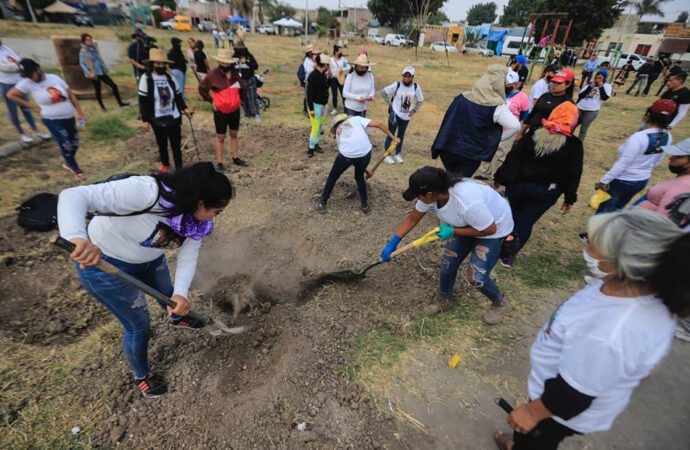 Desaparecidos en Jalisco: Sin acuerdos, primera reunión por reportes anónimos de fosas