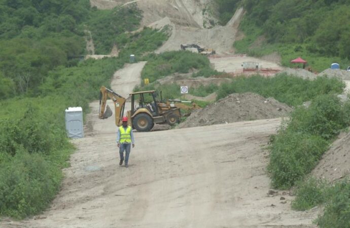 En puro trazo, el tramo de La Cruz de Huanacaxtle a San Vicente de la nueva autopista Tepic