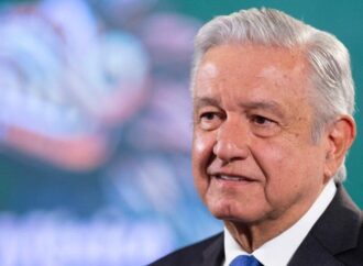 Presidente AMLO rechaza la propuesta que convertiría a los expresidentes en senadores ‘honoríficos’