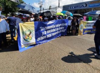 Trabajadores de la Universidad Autónoma de Sinaloa se manifiestan en Culiacán, Los Mochis y Mazatlán en apoyo al Rector