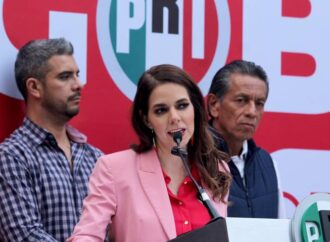 Laura Haro se registra y va para  la gubernatura de Jalisco por la Coalición Fuerza y Corazón por México