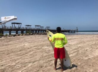 Realizan operativo preventivo en Nayarit, por incidente de ataque de tiburón en Jalisco