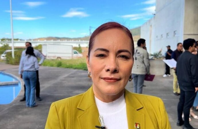 Isabel Estrada Jiménez anuncio que el mal uso de vehículos del gobierno es castigado con el despido