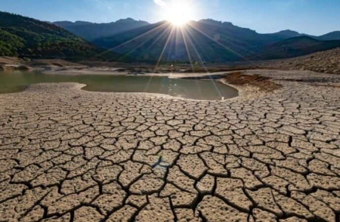 Juan Espinosa pide cuidar el agua para evitar sequía extrema en Sinaloa