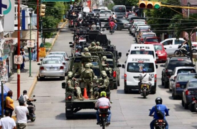 Acuerdan intensificar despliegue de fuerzas federales, estatales y municipales en Chilpancingo