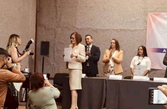 El expediente que exhibe a una jueza fuera de control
