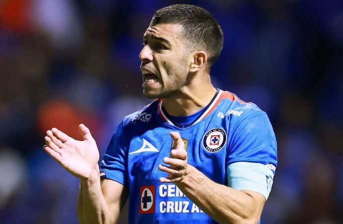 Erik Lira se incorporará al Mónaco, directivo de Cruz Azul confirmó la transferencia: «Nos llevó tiempo»